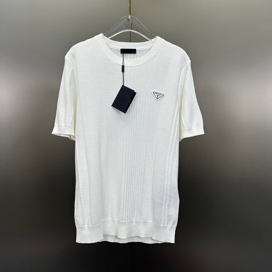 Prada Tricou Exclusive - prezentare produs