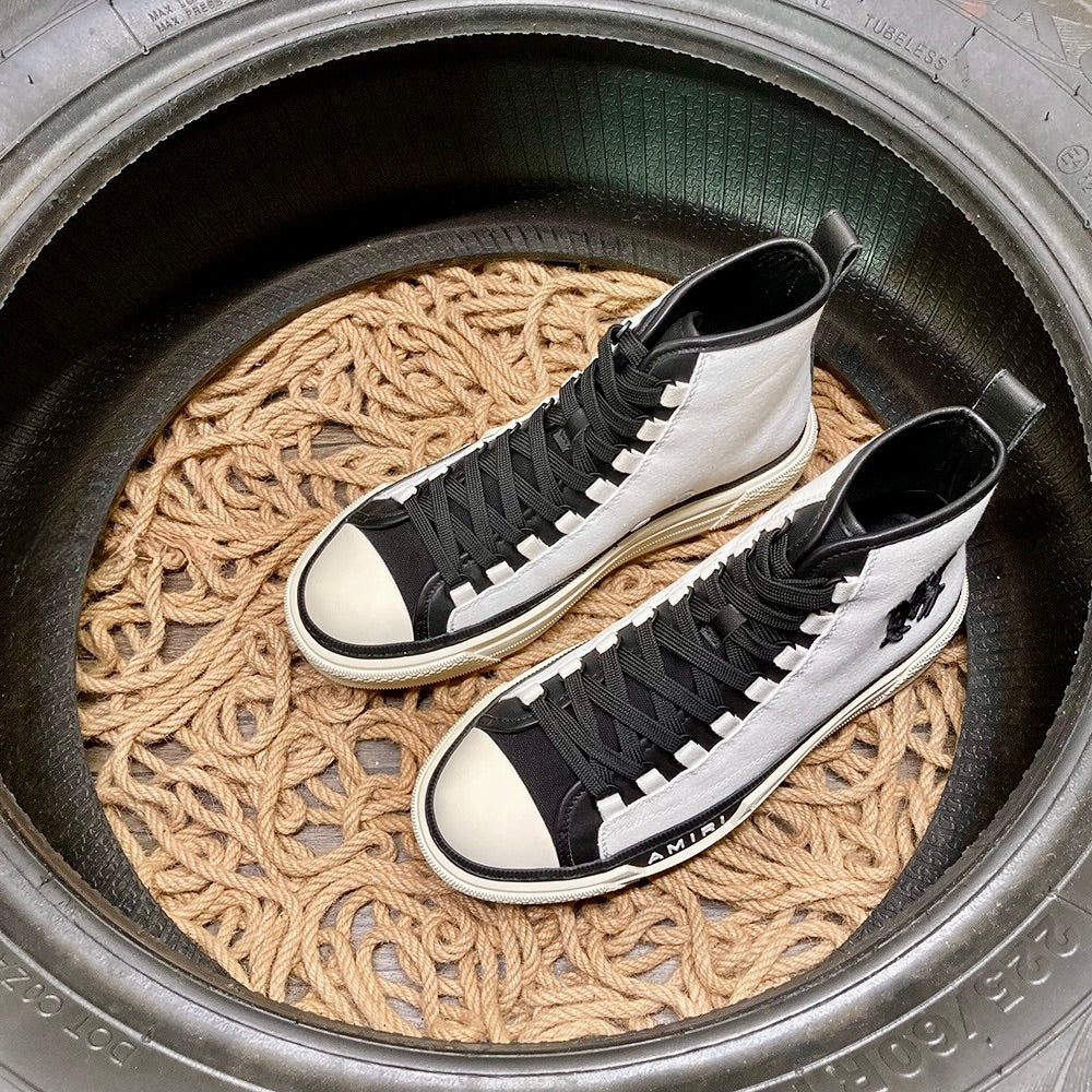 Amiri Court Exclusive - prezentare produs