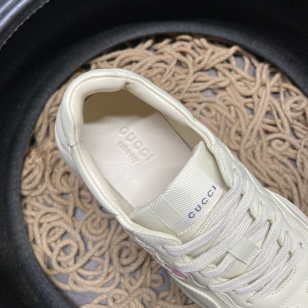 Gucci Rython Interlocking Alb Roz - prezentare produs