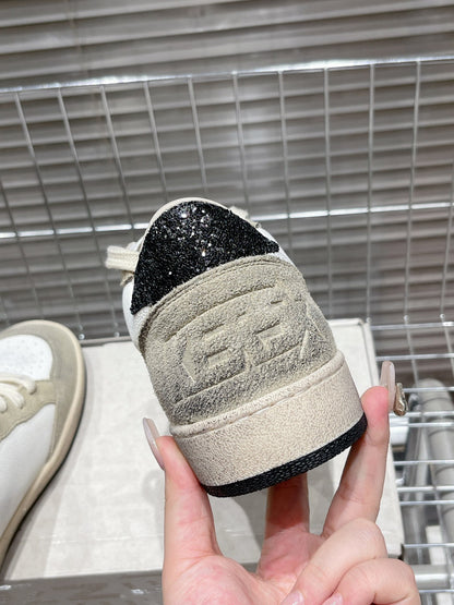 Golden Goose Deluxe G14 Pantofi sport - prezentare produs