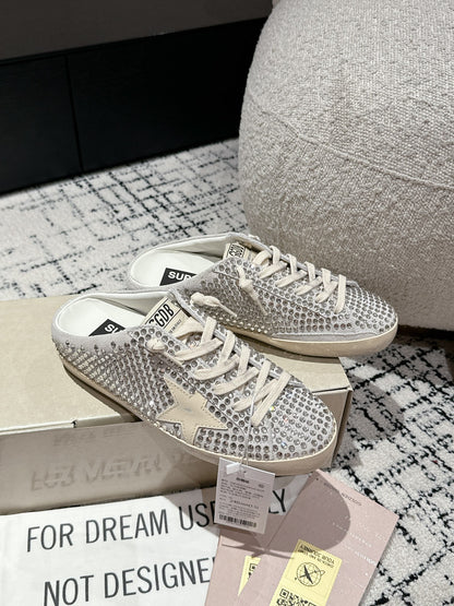 Golden Goose Deluxe G02 - prezentare produs
