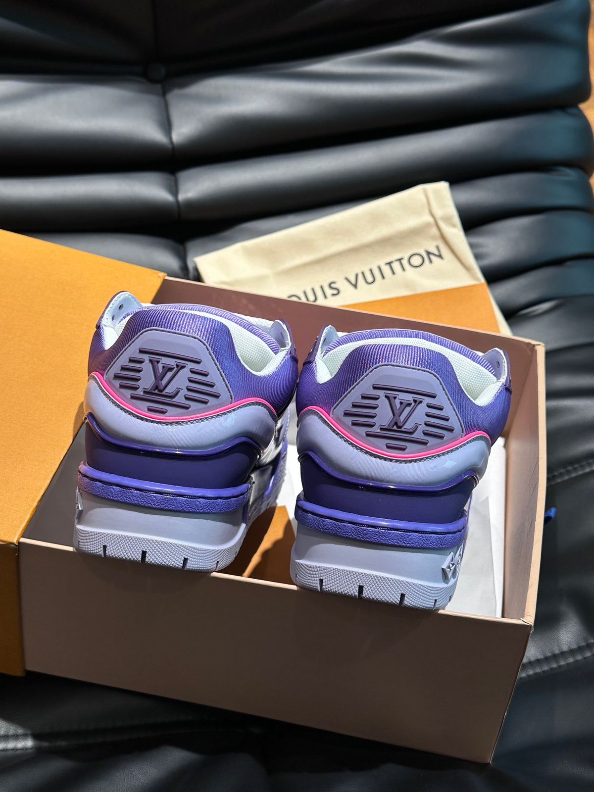 Louis Vuitton LV Trainers Maxi Violet - prezentare produs