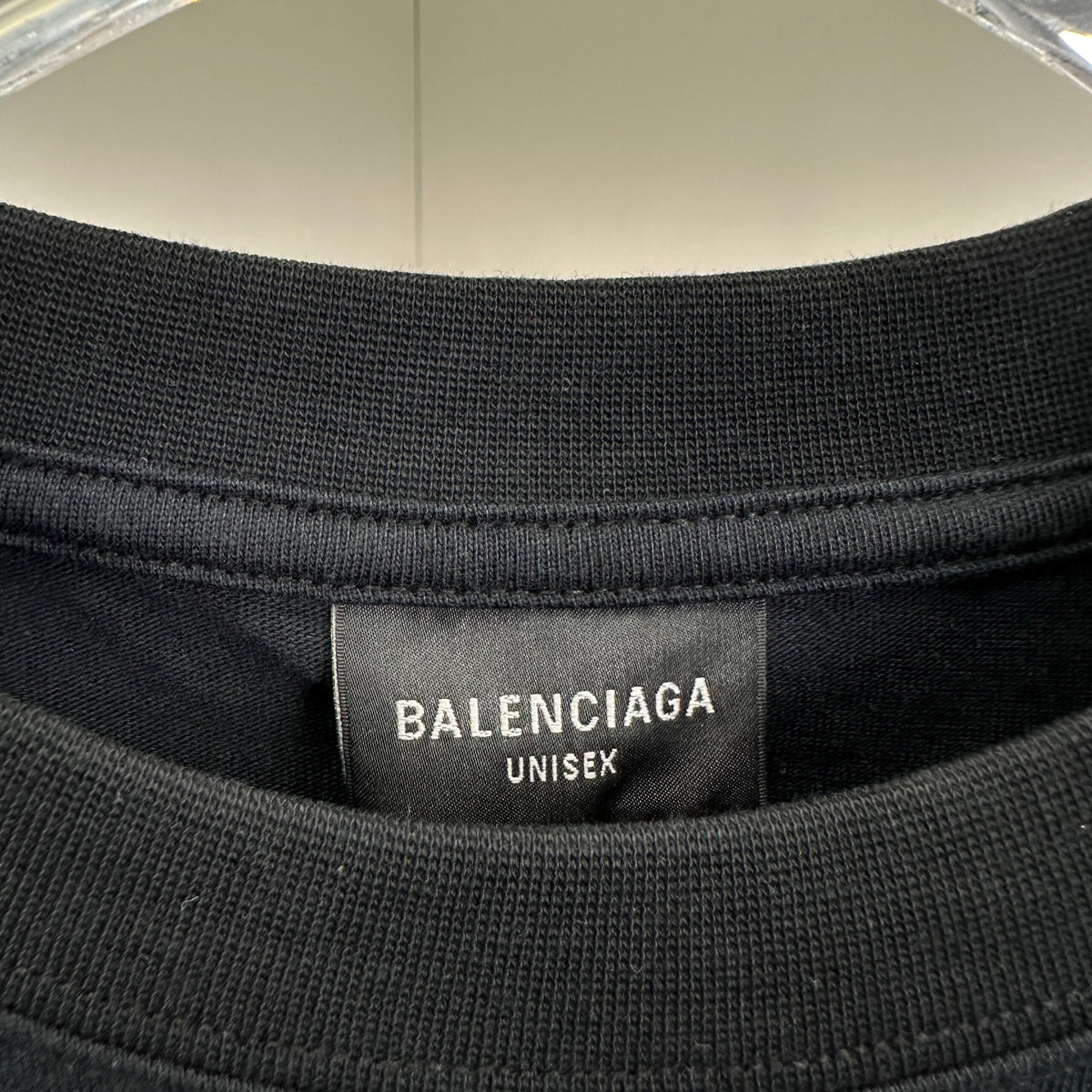 Balenciaga T Cămașă Exclusive - prezentare produs