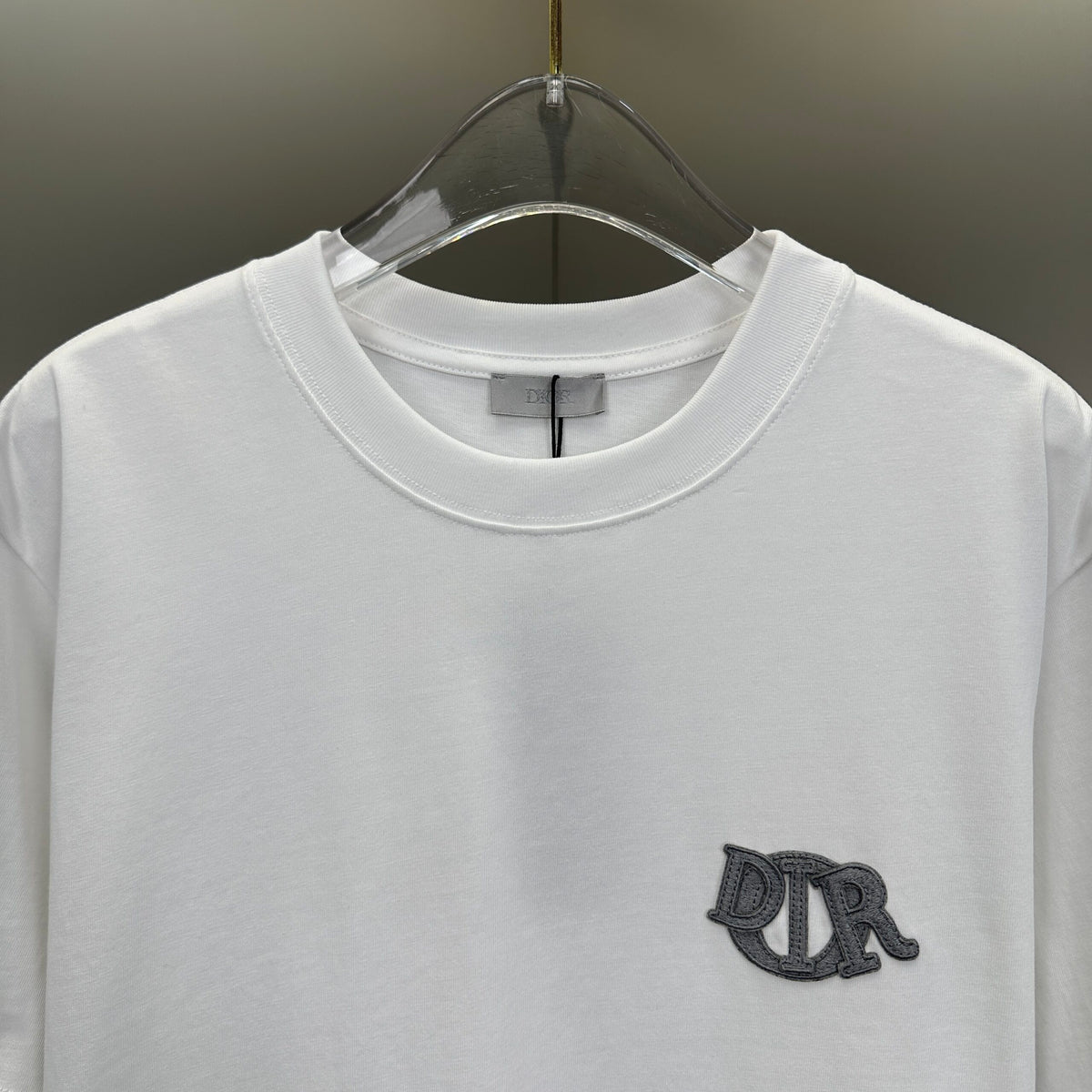 Dior T Cămașă Exclusive - prezentare produs