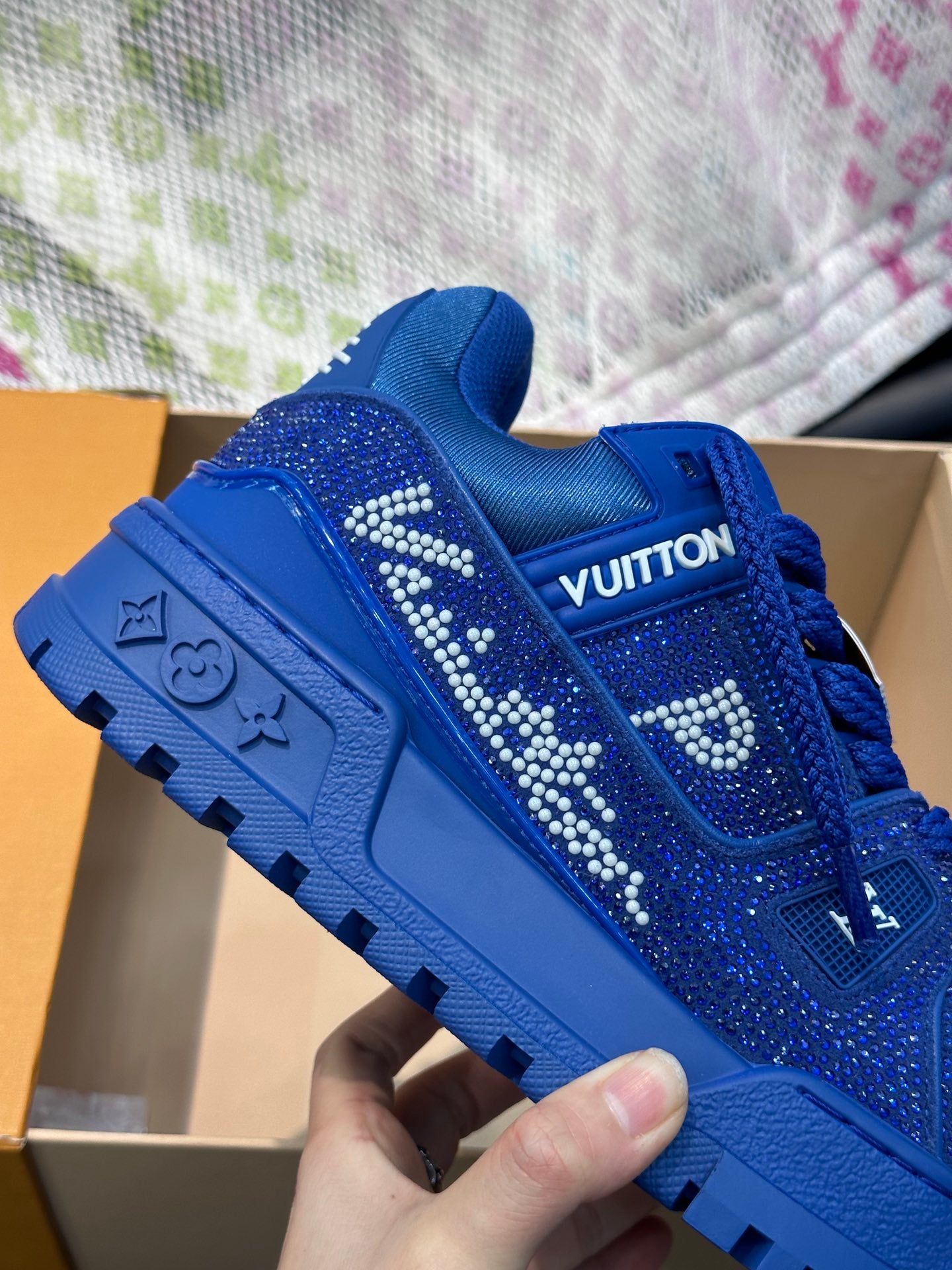 Louis Vuitton LV Trainers Maxi Albastru Stones - prezentare produs