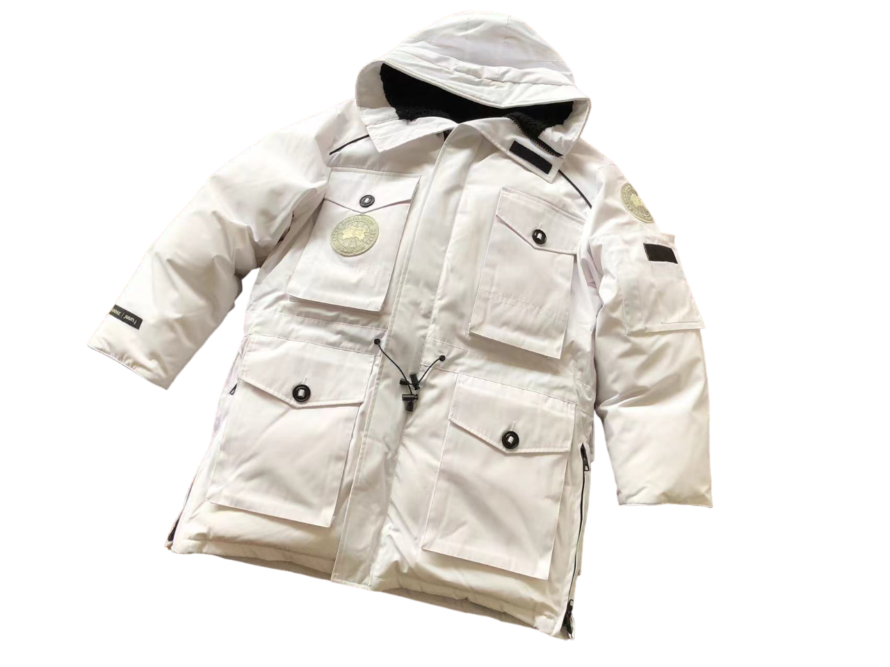 Canada Goose X Juun J Luxury Ediție Mountain Geacă - prezentare produs