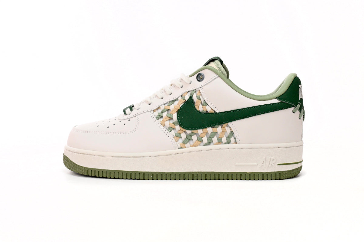 Nike Air Force Low Pale Fildeș Verde - prezentare produs