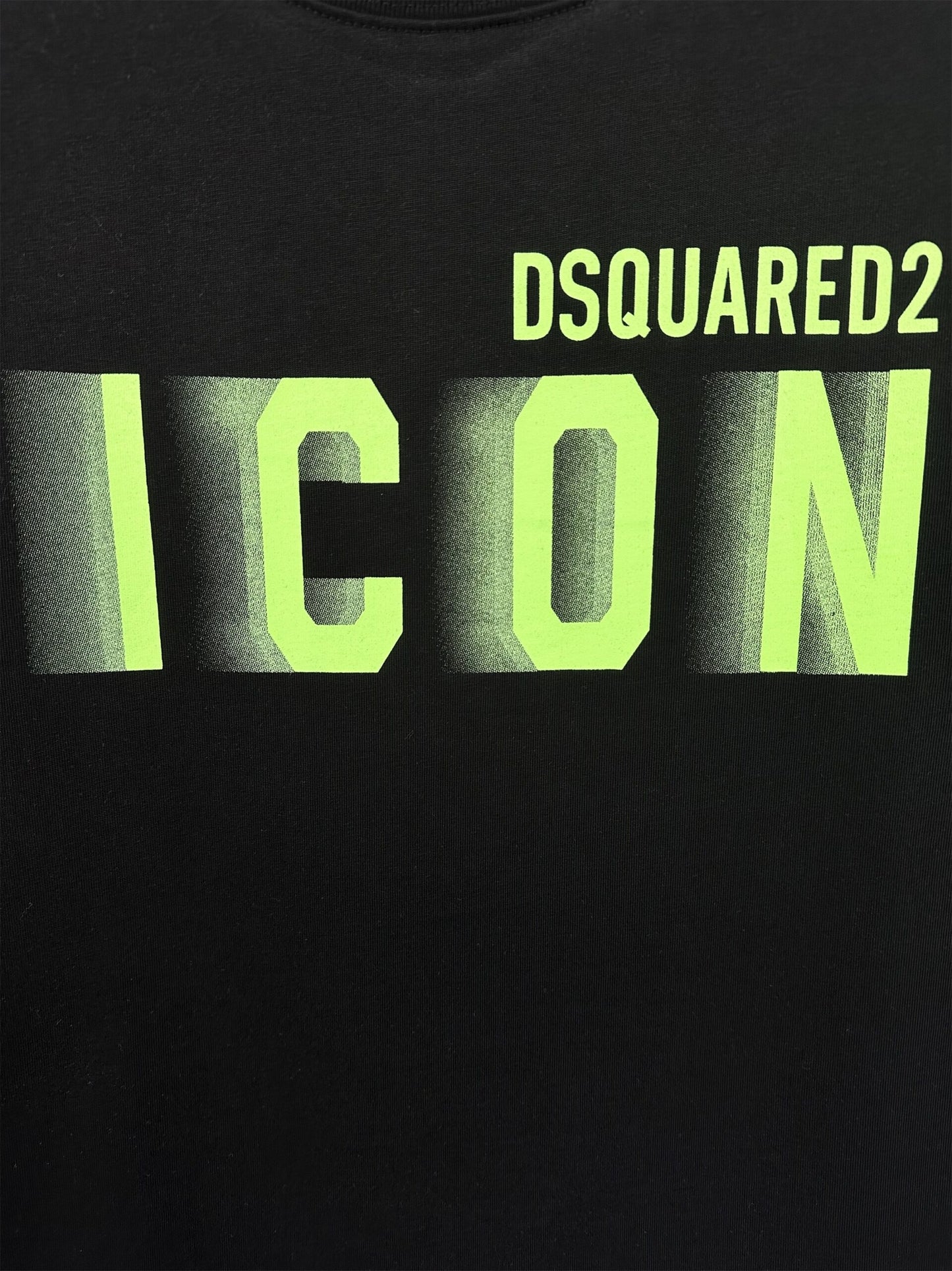 Dsquared2 T Cămașă Dt047 - prezentare produs