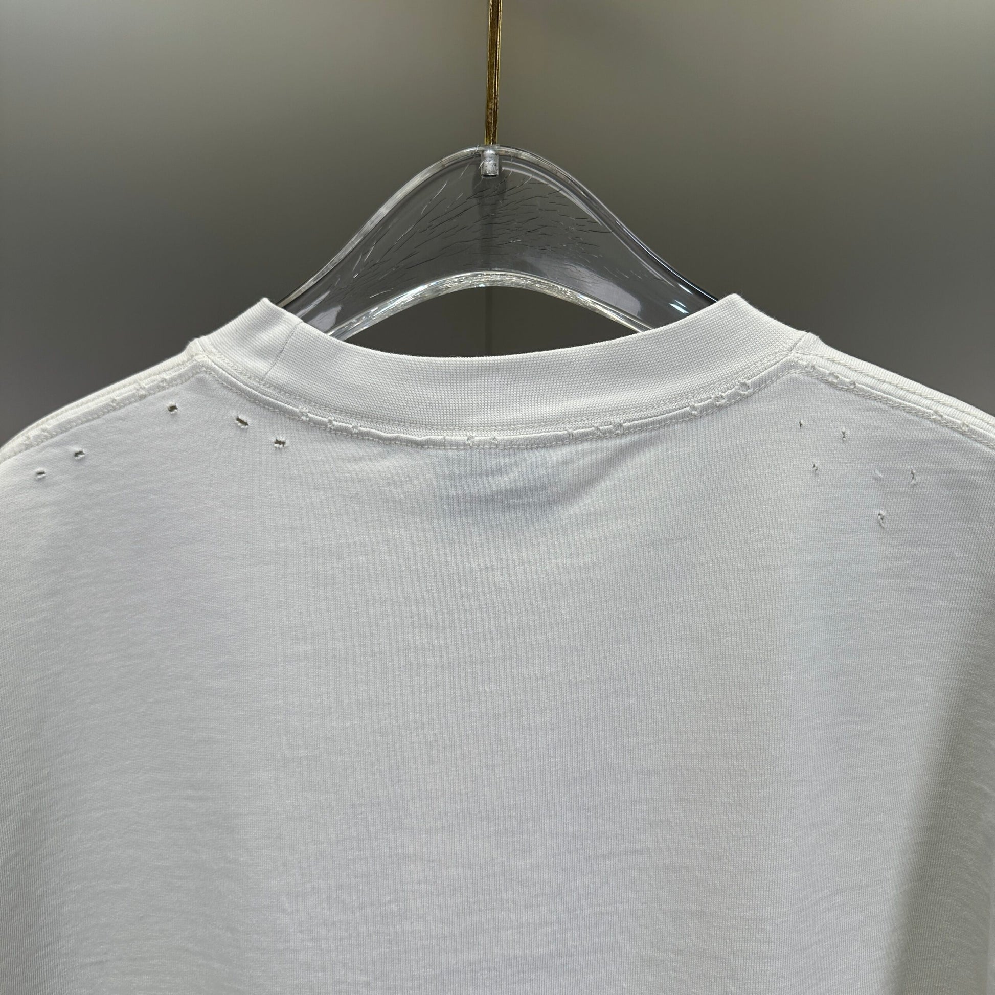 Balenciaga T Cămașă Exclusive - prezentare produs