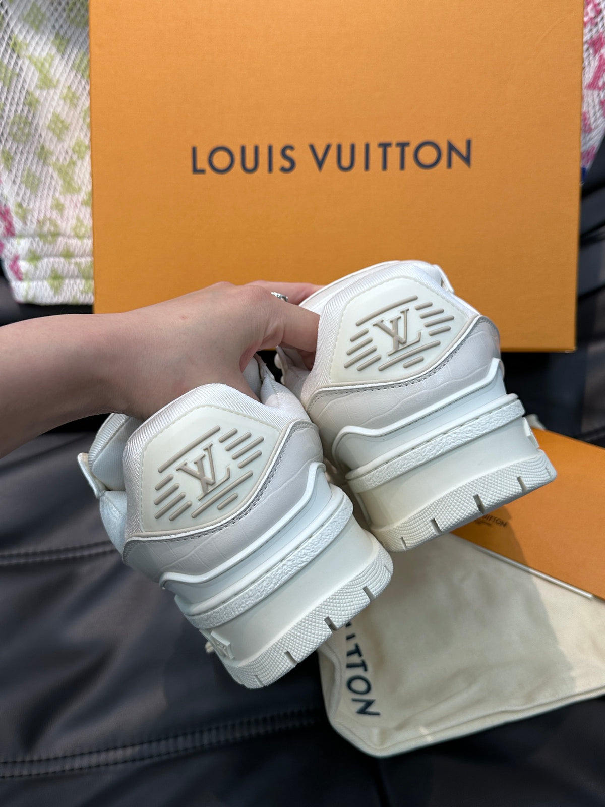 Louis Vuitton LV Trainers Maxi Alb - prezentare produs