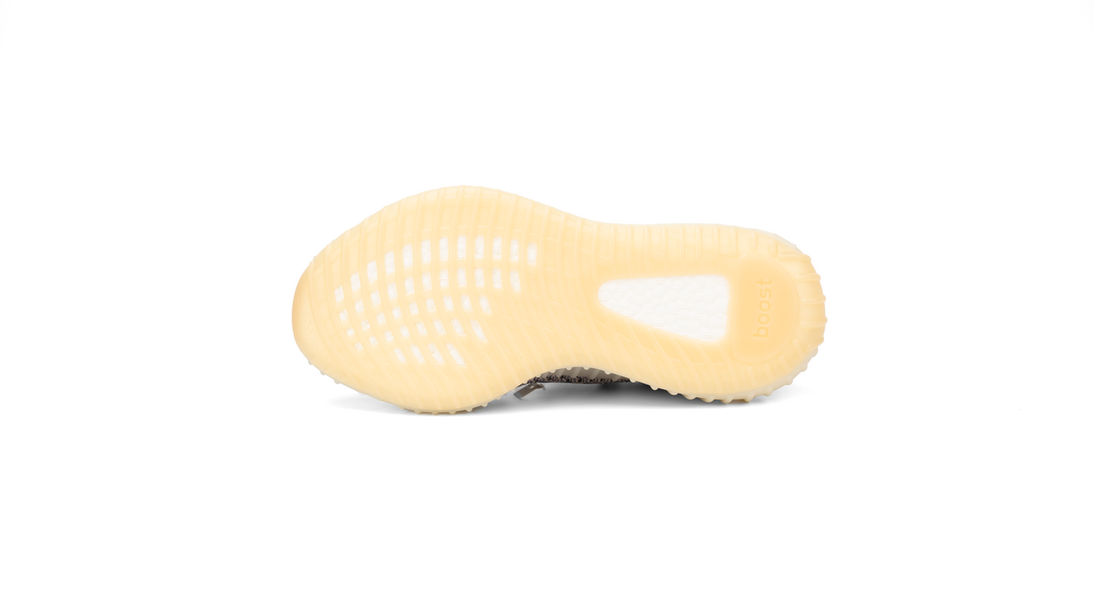 Adidas Yeezy Yeezy 350 V2 Ash Pearl - prezentare produs