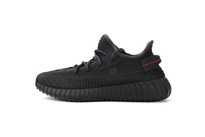 Adidas Yeezy Yeezy 350 V2 Negru Non Reflectorizant - prezentare produs