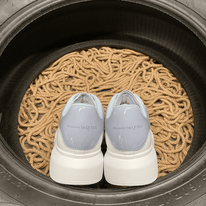Alexander McQueen Baby Albastru - prezentare produs