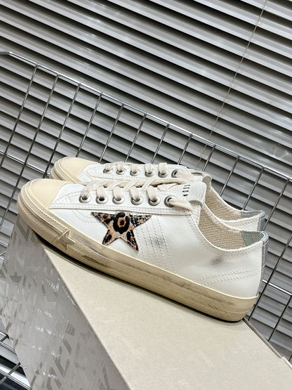 Golden Goose Deluxe G60 - prezentare produs