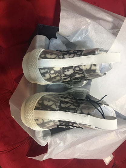 Dior B23 High Top Bee Embroidery Clothing - prezentare produs