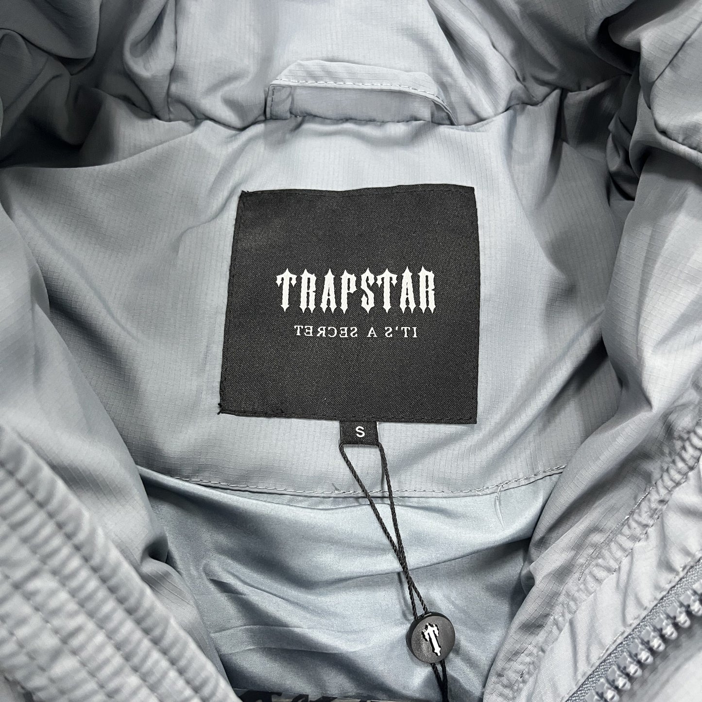 Trapstar Hooded Puffer Gri Pantofi sport - prezentare produs
