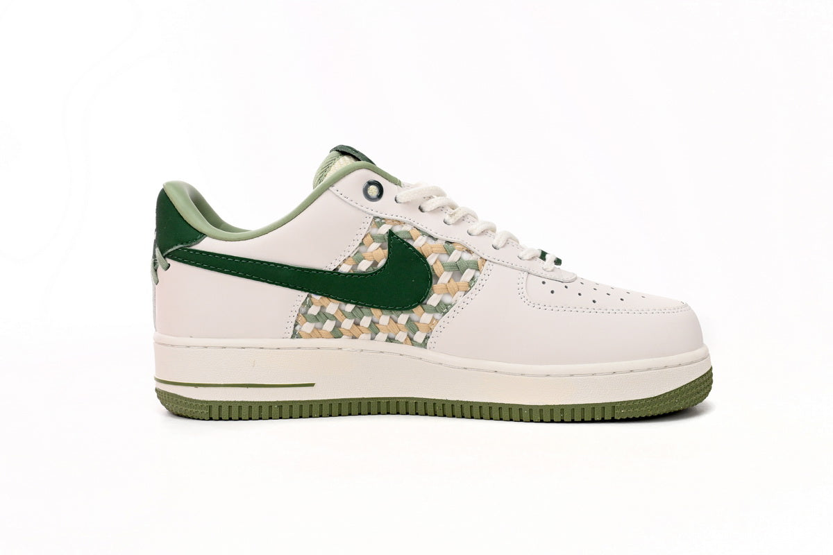 Nike Air Force Low Pale Fildeș Verde - prezentare produs