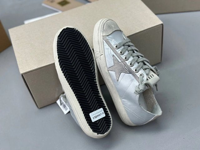 Golden Goose Deluxe G27 Pantofi sport - prezentare produs