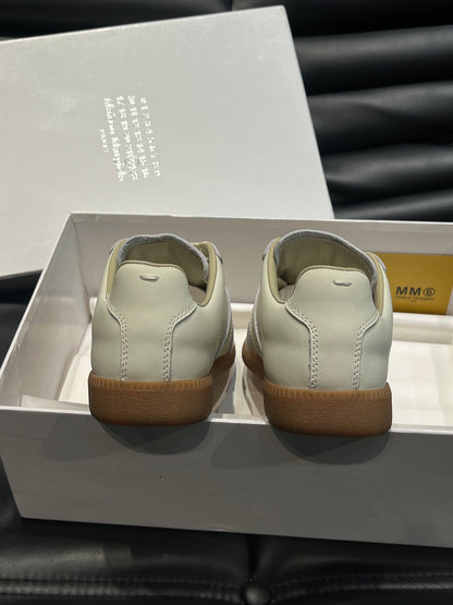 Maison Margiela Trainers Alb - prezentare produs