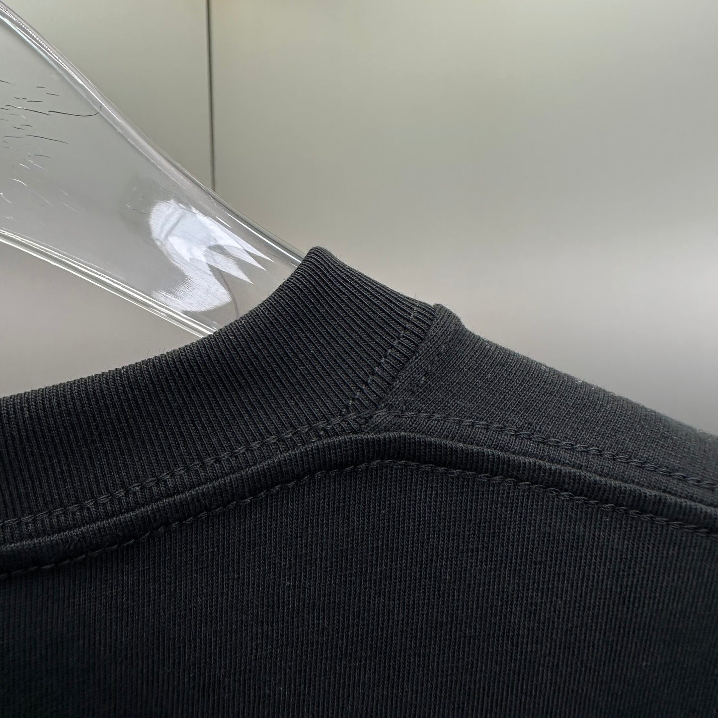 Balenciaga T Cămașă Exclusive - prezentare produs