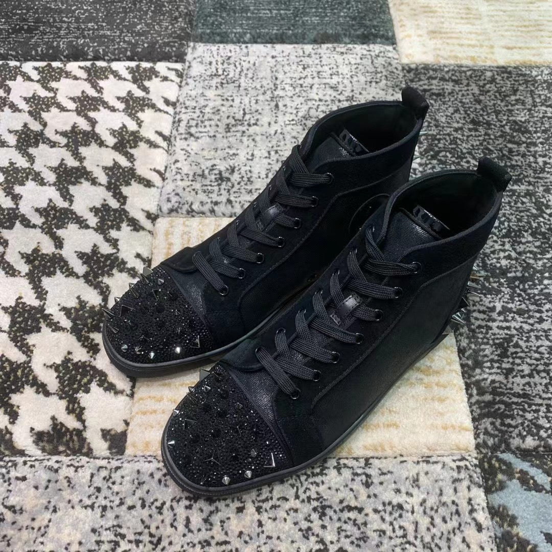 Christian Louboutin Negru Spikes High Luxury - prezentare produs