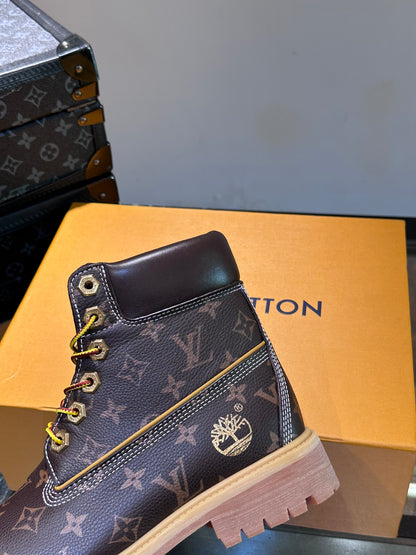 Louis Vuitton LV X Timberland Ghete Dark Maro Piele - prezentare produs