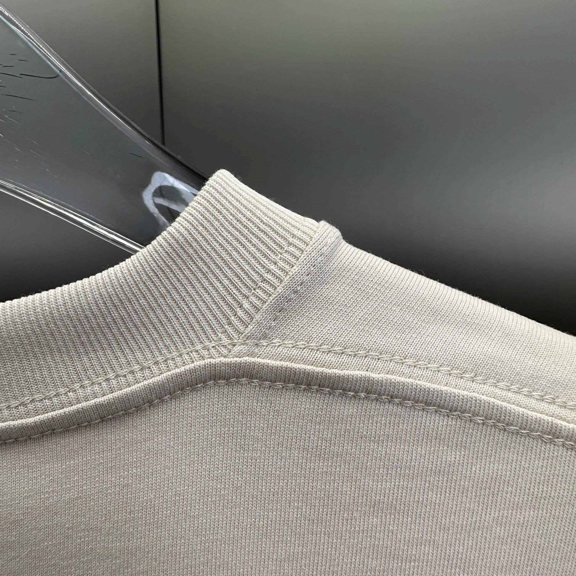 Balenciaga T Cămașă Exclusive - prezentare produs