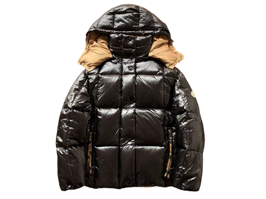Moncler Damă Geacă - prezentare produs