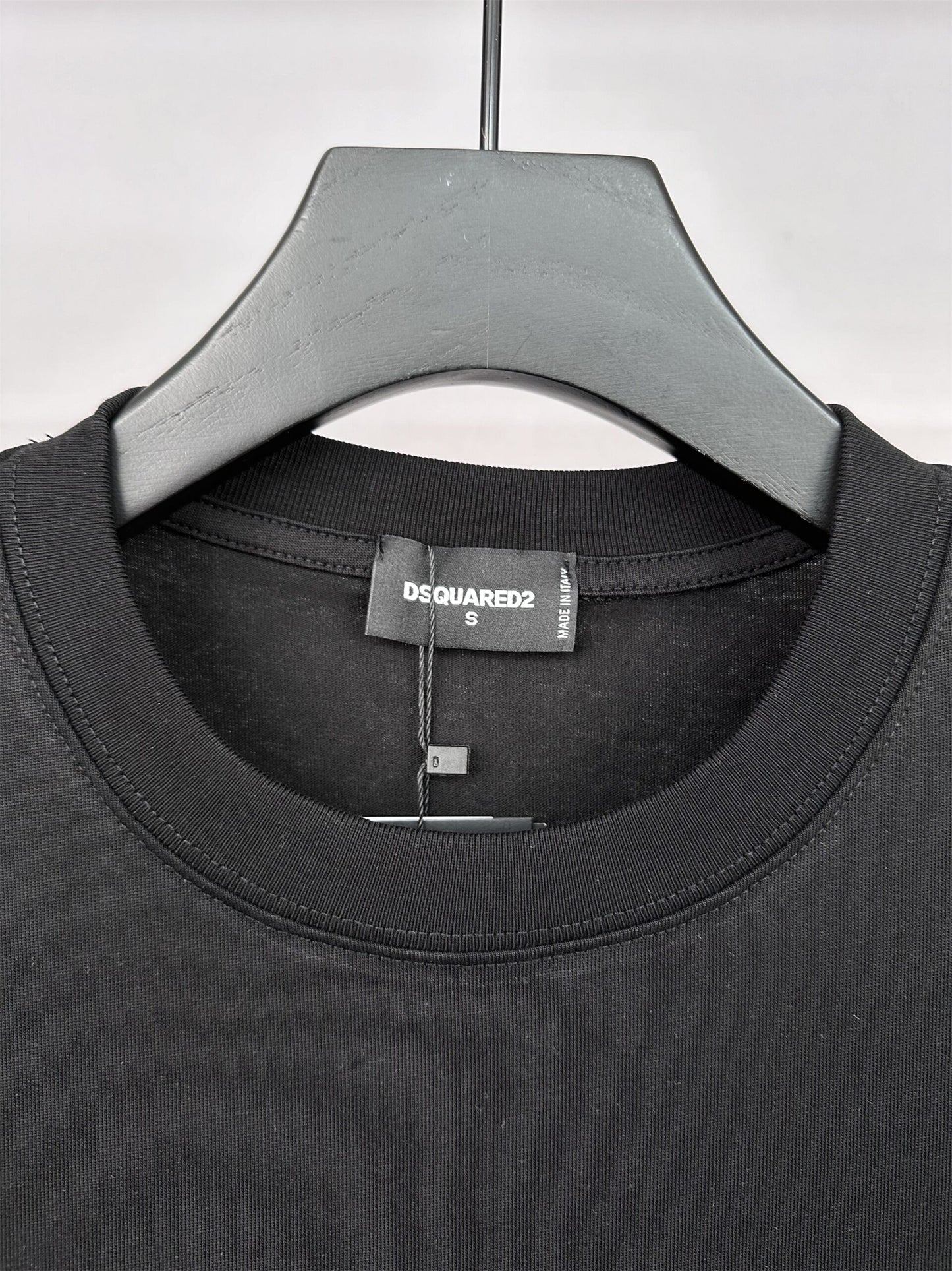 Dsquared2 T Cămașă Dt035 - prezentare produs