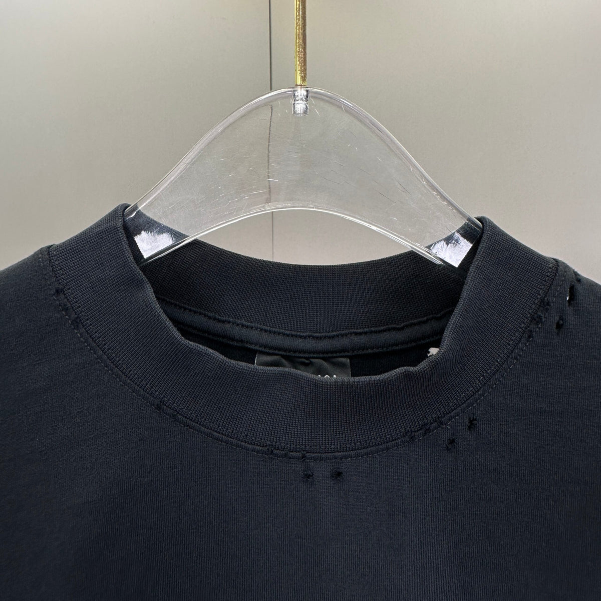 Balenciaga T Cămașă Exclusive - prezentare produs