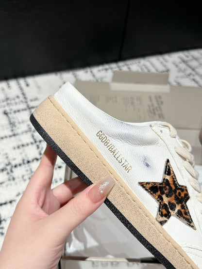 Golden Goose Deluxe G08 Pantofi sport - prezentare produs