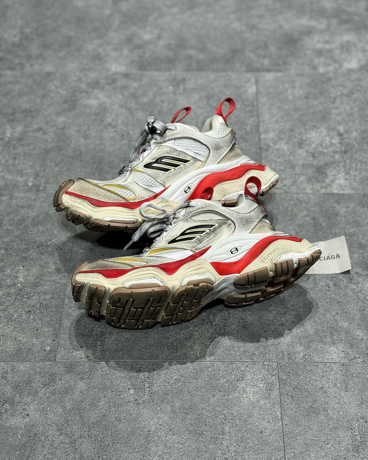 Balenciaga Cargo Roșu Pantofi sport - prezentare produs