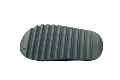 Adidas Yeezy Yeezy Slides Gri - prezentare produs