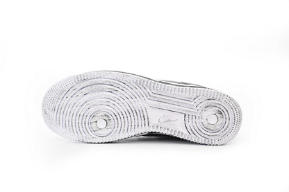 Peaceminusone X Nike Air Force Para Noise - prezentare produs