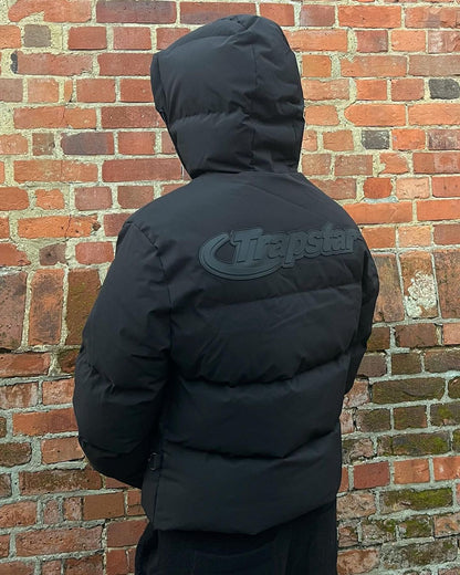 Trapstar Hypedrive Technical Puffer Negru Ediție - prezentare produs