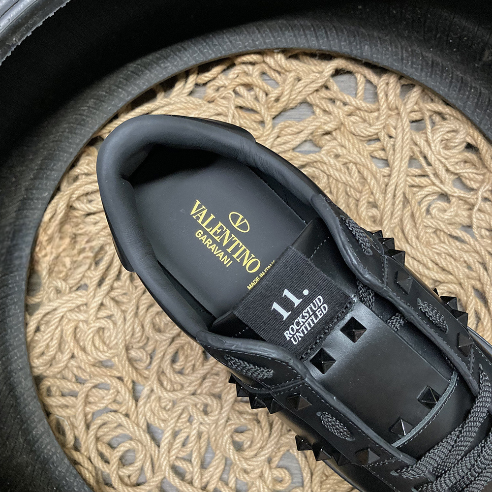 Valentino Rockstud Full Negru Pantofi sport - prezentare produs
