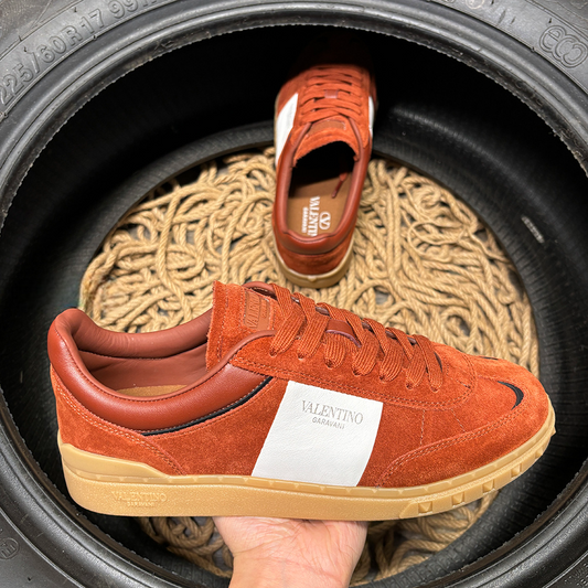 Valentino Upvillage Portocaliu - prezentare produs
