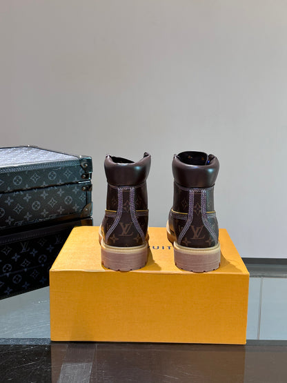 Louis Vuitton LV X Timberland Ghete Dark Maro Piele - prezentare produs