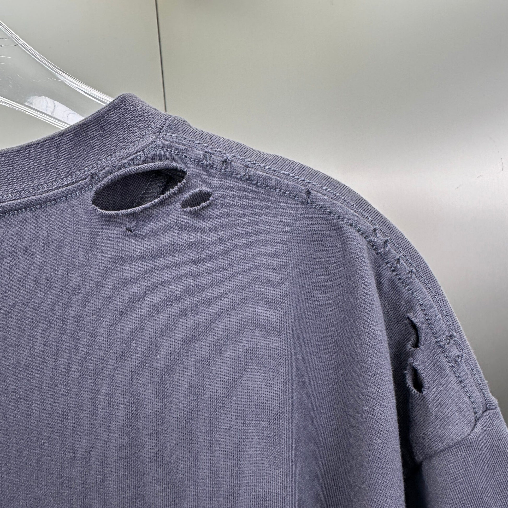 Balenciaga T Cămașă Exclusive - prezentare produs