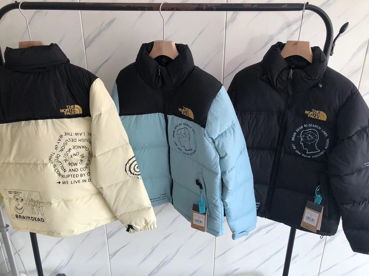 The North Face 700 Brain Dead Ediție - prezentare produs