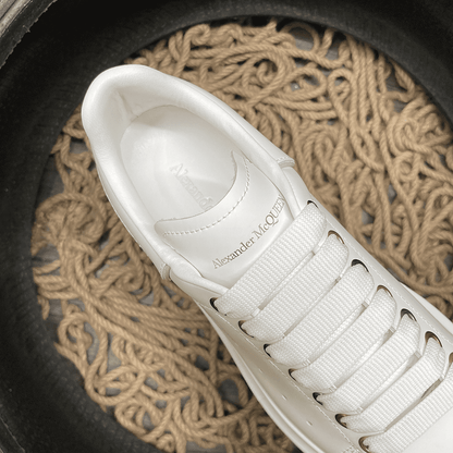 Alexander McQueen Alb Pantofi sport - prezentare produs