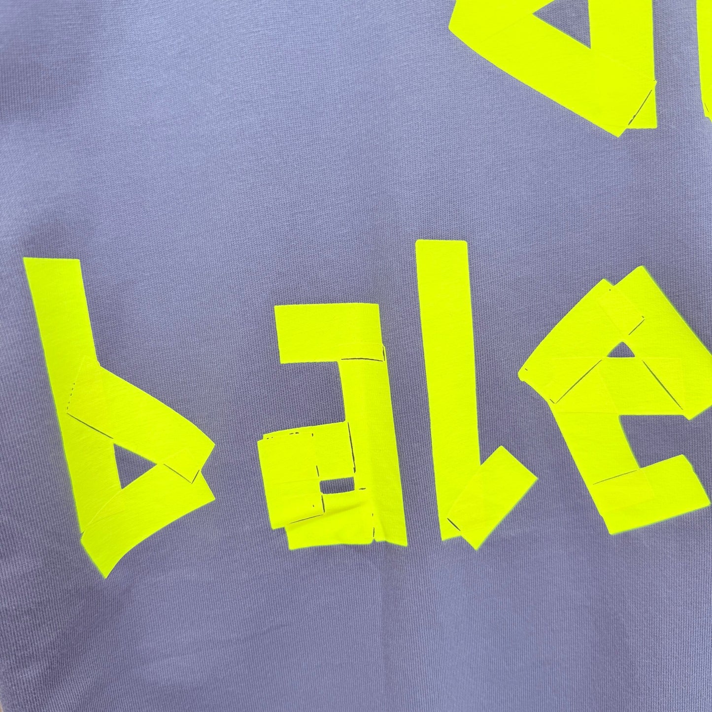 Balenciaga T Cămașă Exclusive - prezentare produs