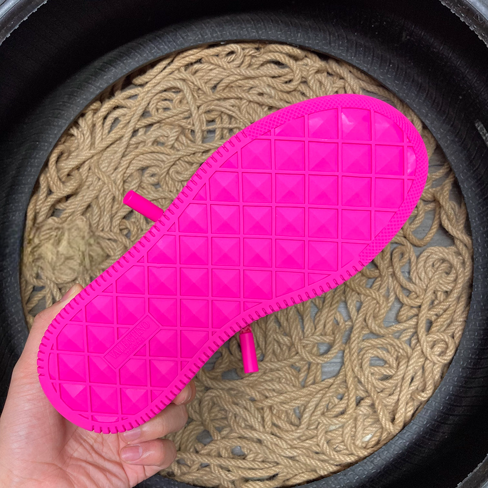Valentino One Stud Roz Pattern Pantofi sport - prezentare produs