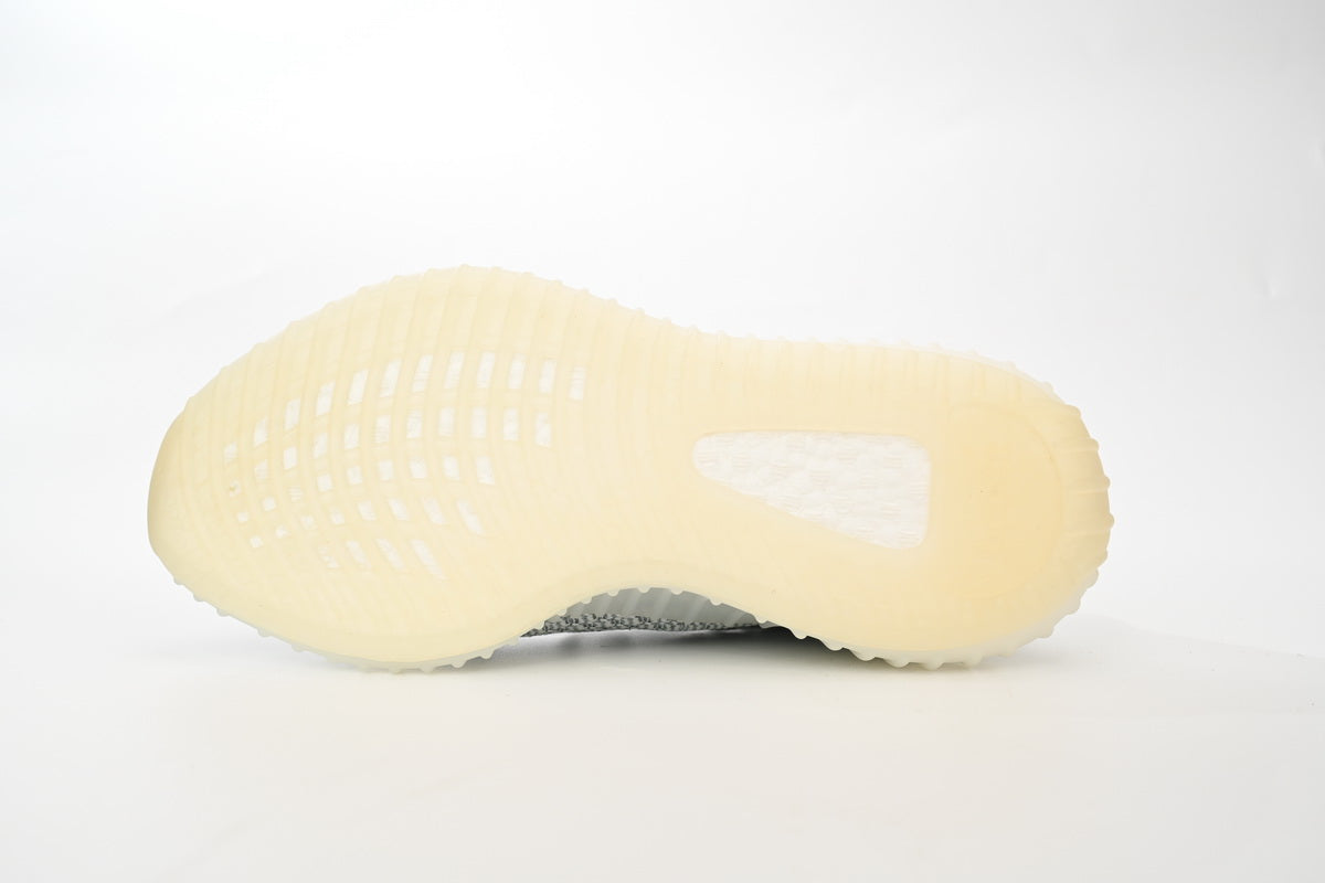 Adidas Yeezy Yeezy 350 V2 Cloud Alb Reflectorizant - prezentare produs