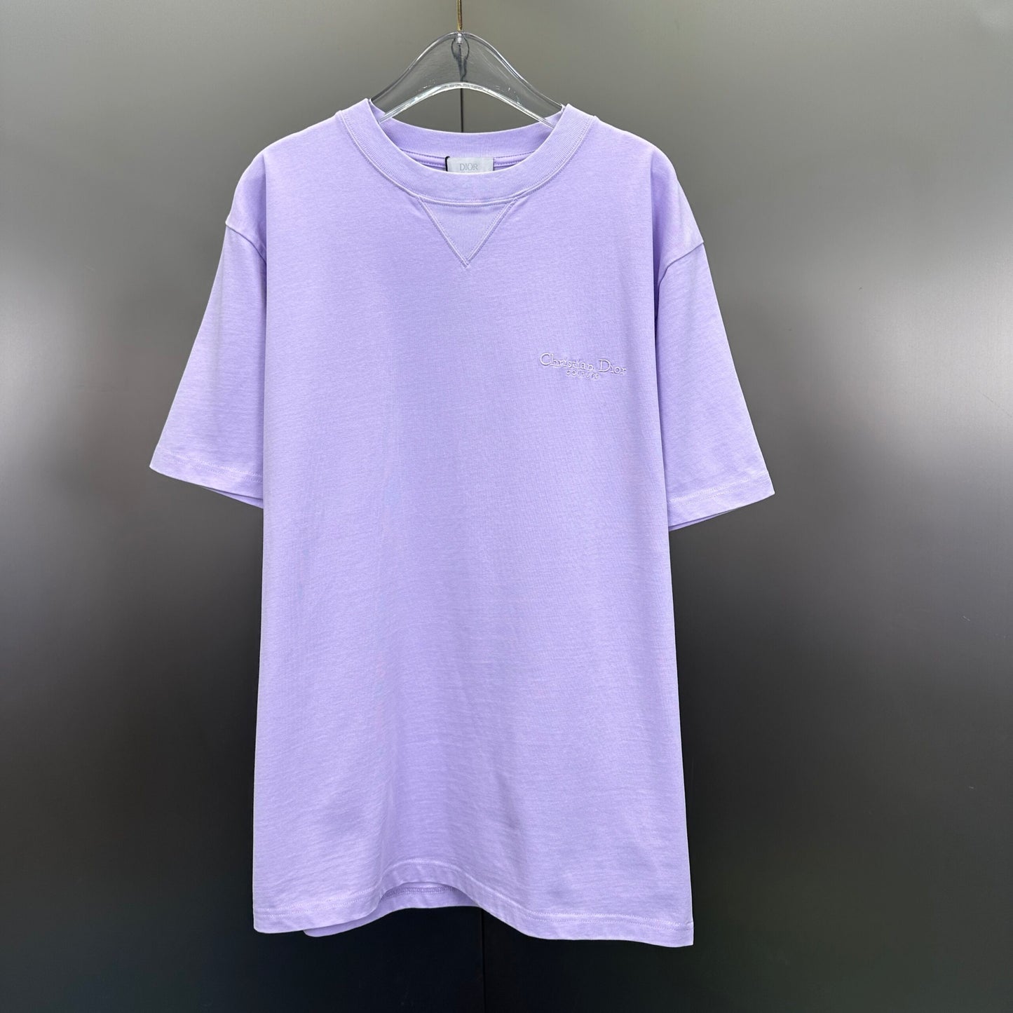 Dior Tricou Exclusive - prezentare produs