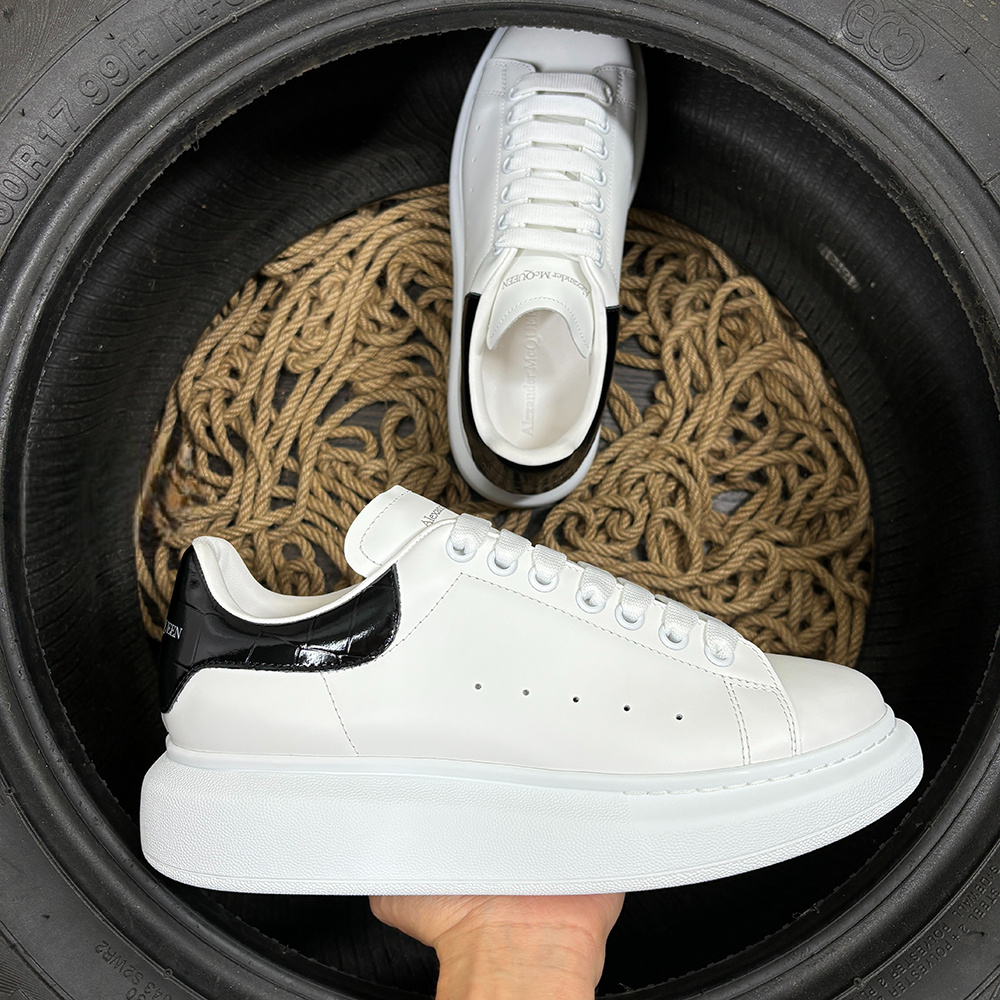 Alexander McQueen Negru Piele - prezentare produs