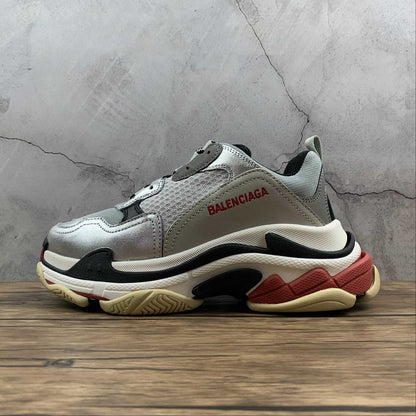 Balenciaga Triple S Argintiu - prezentare produs