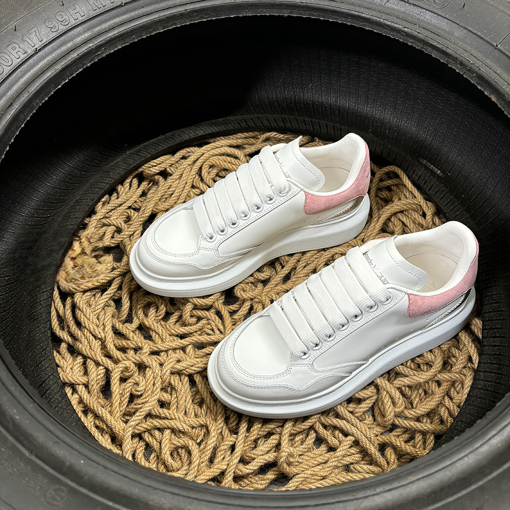 Alexander McQueen Argintiu Roz Pantofi sport - prezentare produs
