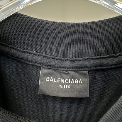 Balenciaga T Cămașă Exclusive - prezentare produs