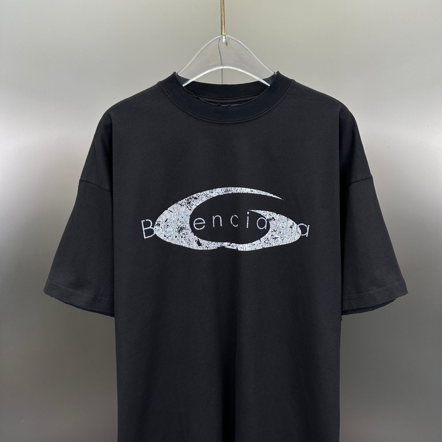 Balenciaga T Cămașă Exclusive - prezentare produs